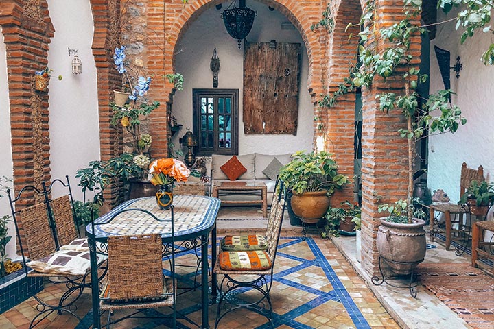 Design Dreams: Your Ideal Patio Container Garden